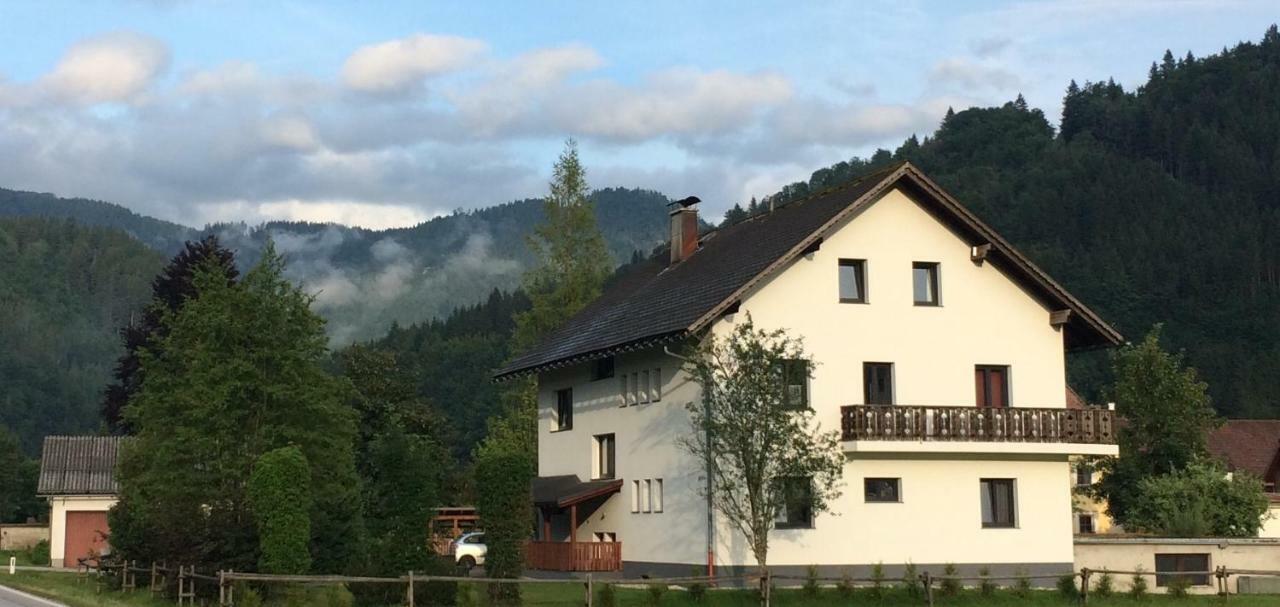Loewenherz Gostling an der Ybbs Bagian luar foto